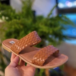Flat woven leather sandals